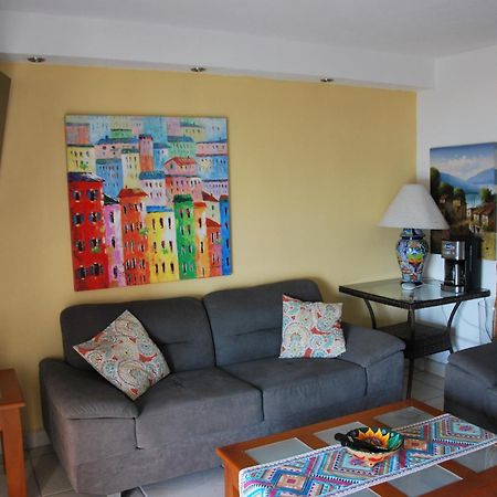 Beachfront View Condo Beside La Isla Mall プエルトバラータ エクステリア 写真