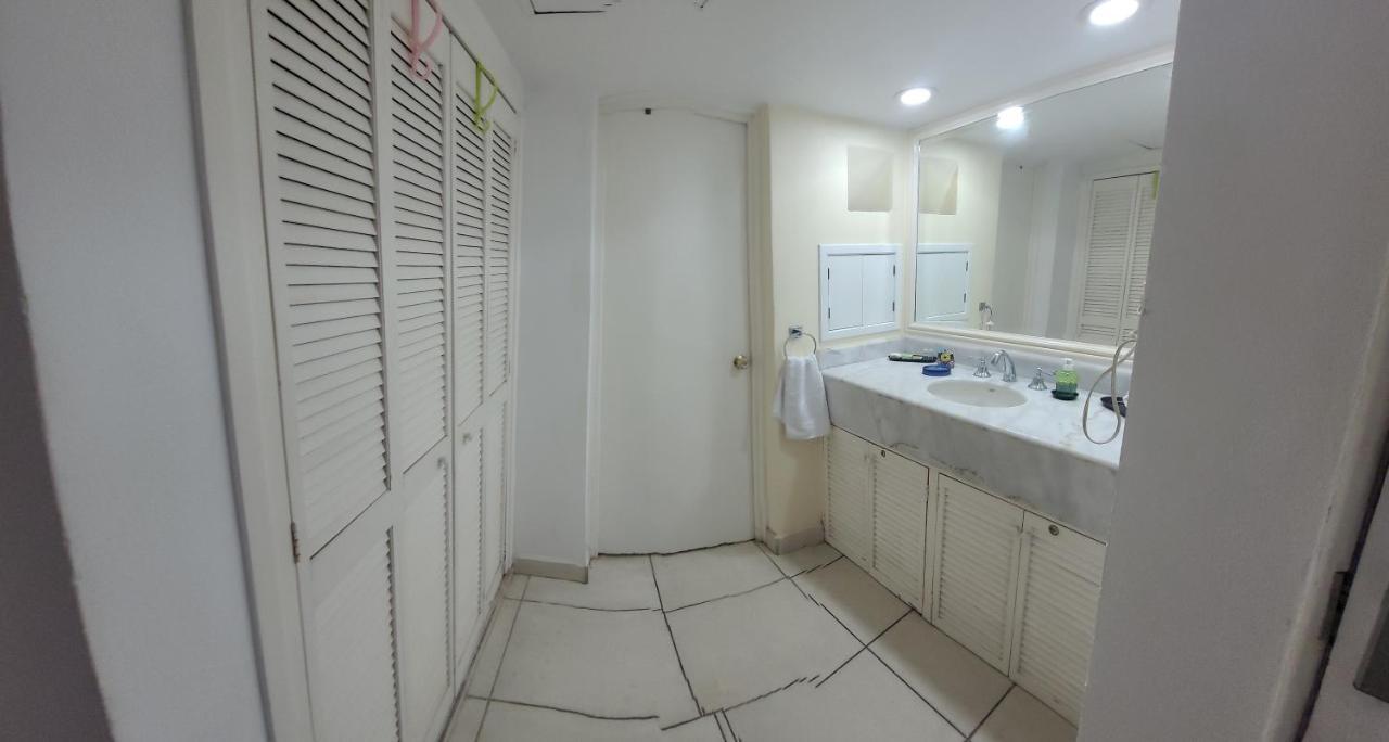 Beachfront View Condo Beside La Isla Mall プエルトバラータ エクステリア 写真